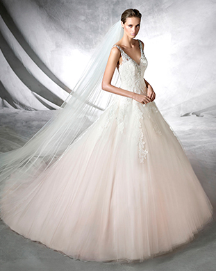 Свадебное платье с v-образным вырезом - Свадебное платье Ульяновск каталог